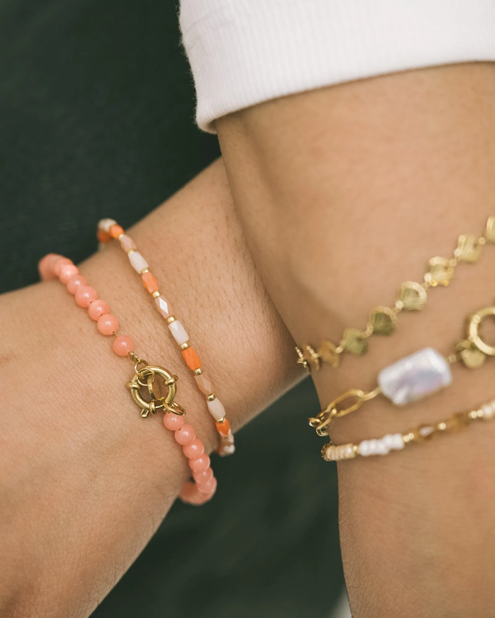 Bracelet Pastel Pink Beads Gold