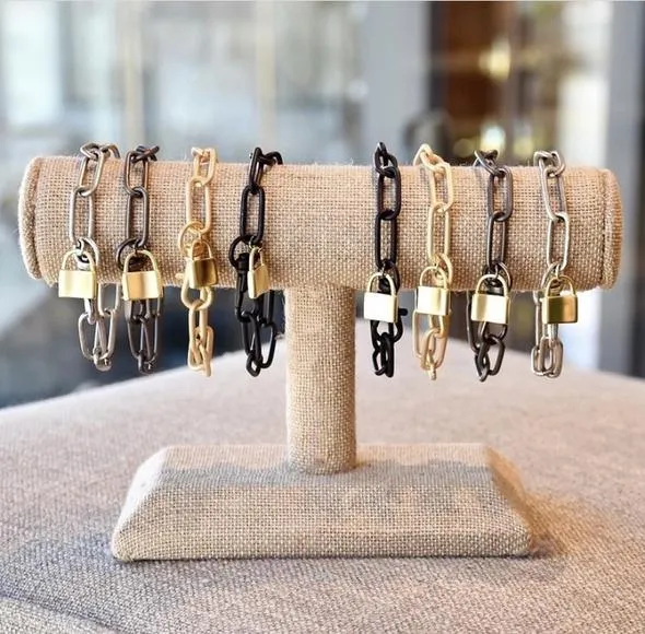 XL PAPERCLIP BRACELET | LOCK CHARM